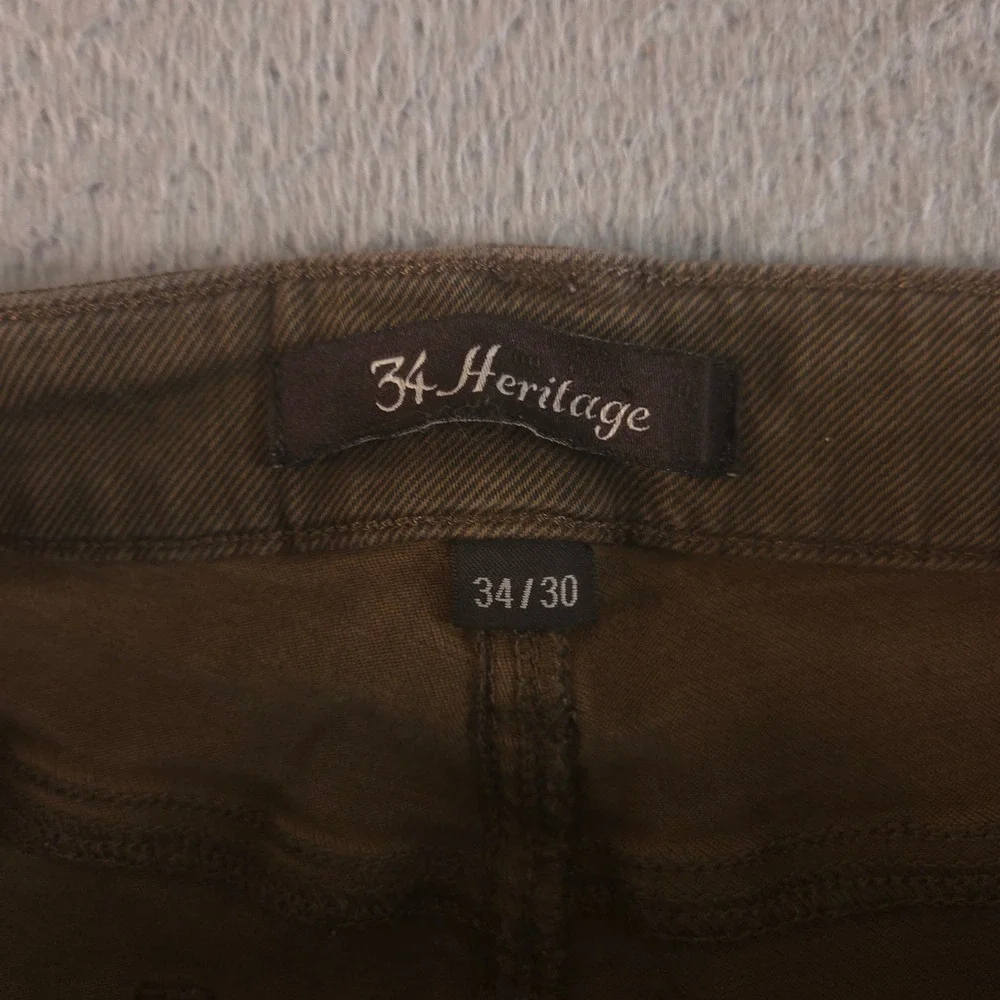 34 Heritage Jeans Mens 34x30 Brown Straight Leg Stretch Cotton Comfort Denim